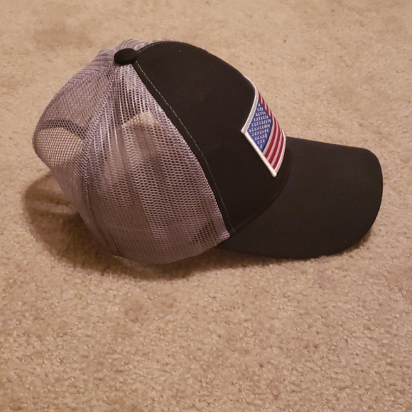 Hat - Picture 2 of 4